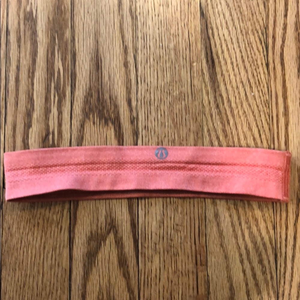 Lululemon peach headband